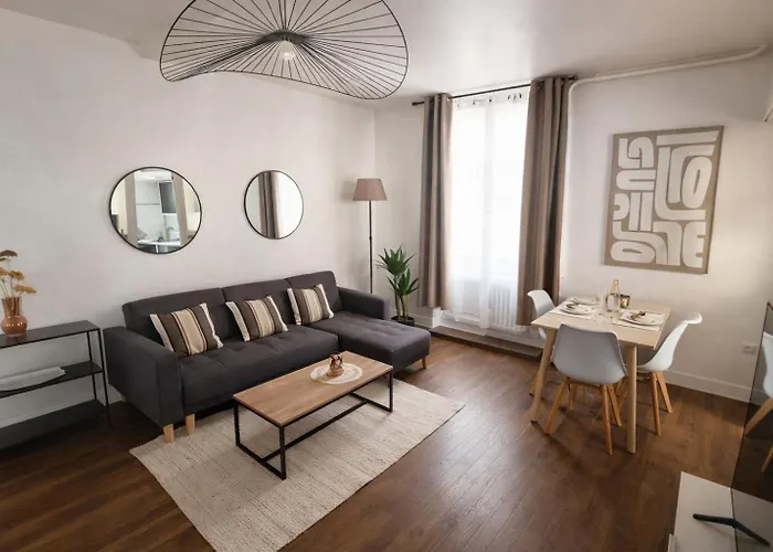 Le Nid De Demolombe * Caen